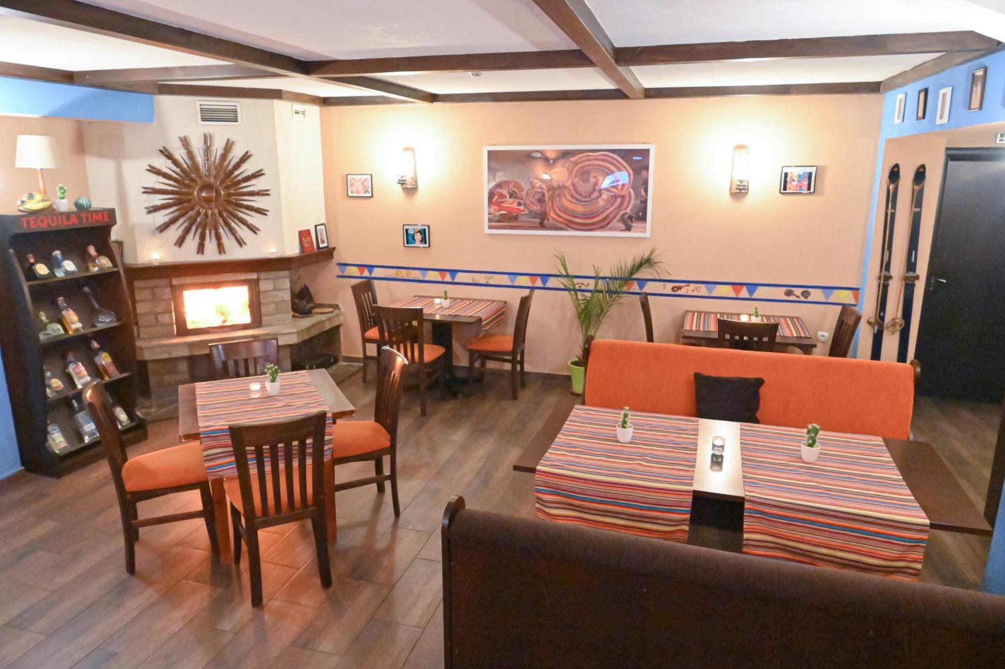 בנסקו Hotel Ida מראה חיצוני תמונה