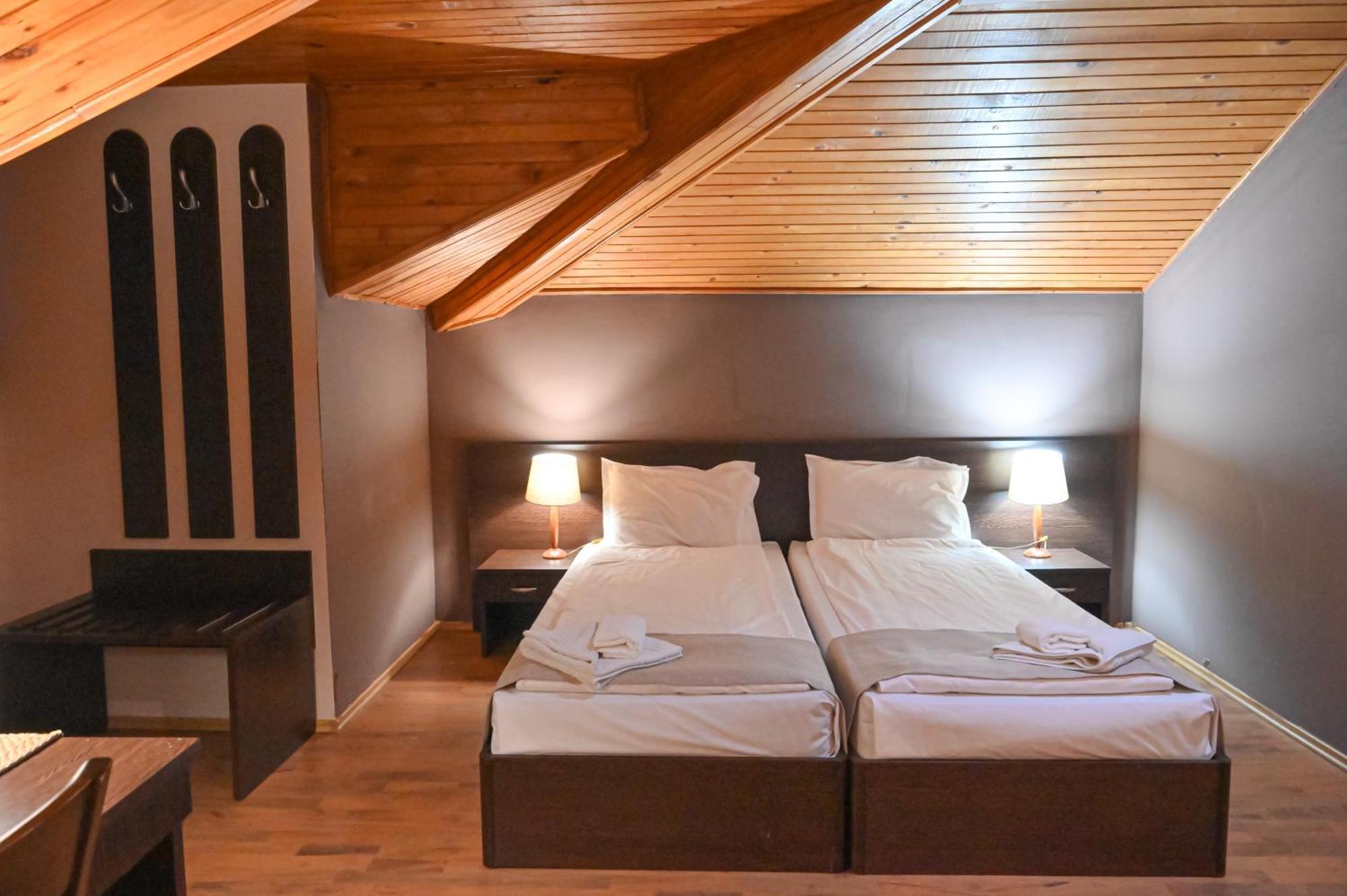 בנסקו Hotel Ida מראה חיצוני תמונה